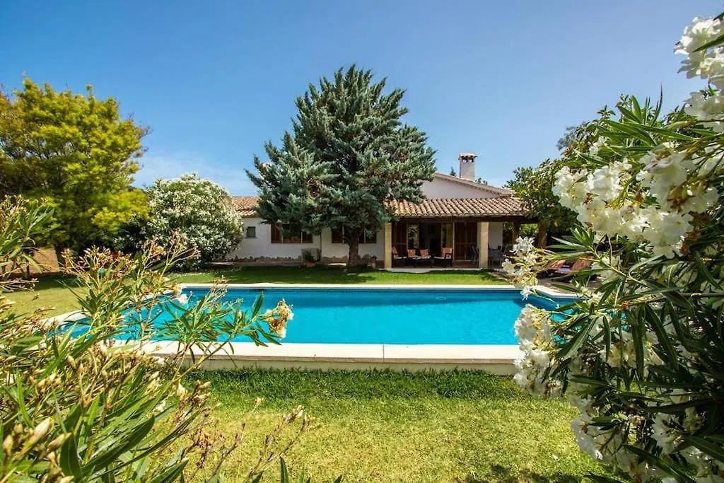 3 Bedrooms Villa With Pool Near Pollensa By Renthousing Holiday home